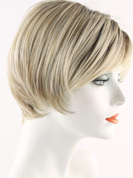 FANFARE-Women's Wigs-RAQUEL WELCH-RL19/23SS SHADED BISCUIT-SIN CITY WIGS